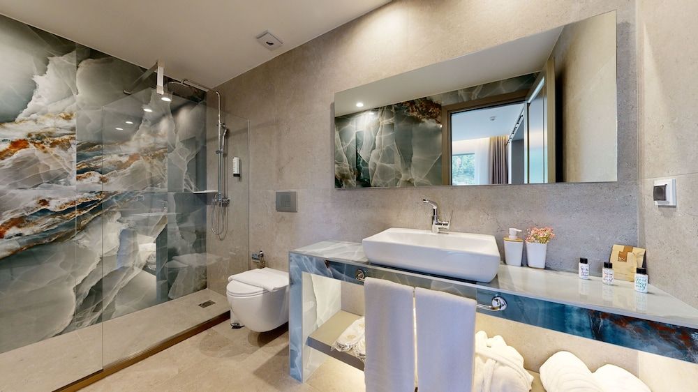 Acrotel Athena Pallas Grand Suite 11