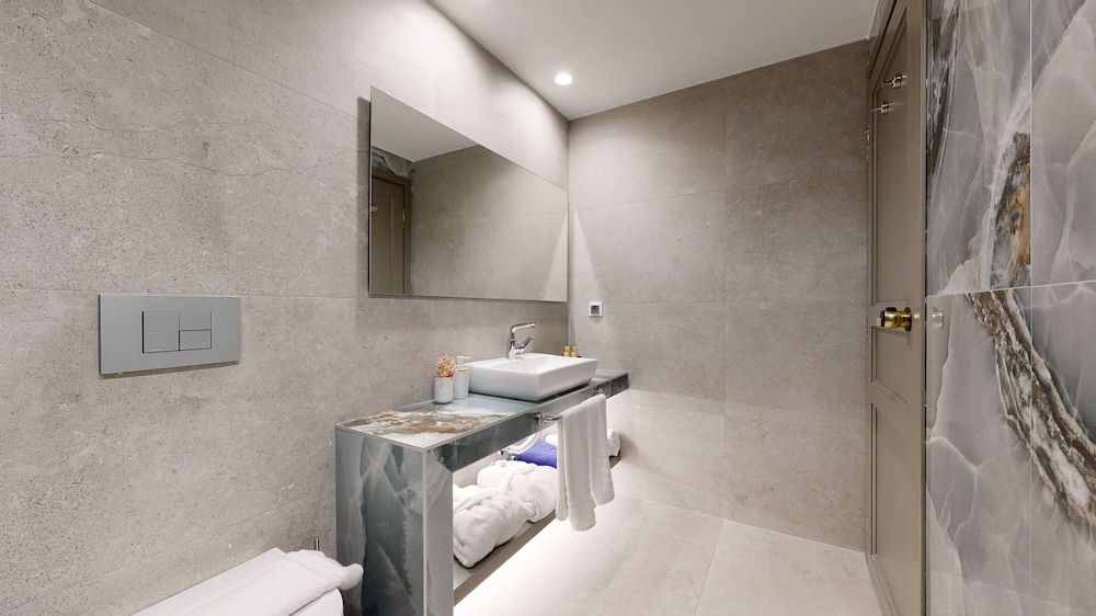 Acrotel Athena Pallas Executive Suite 11