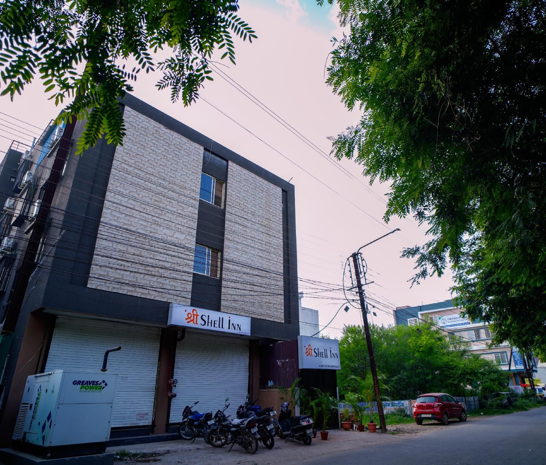 Aceotel Shree Shell Inn
