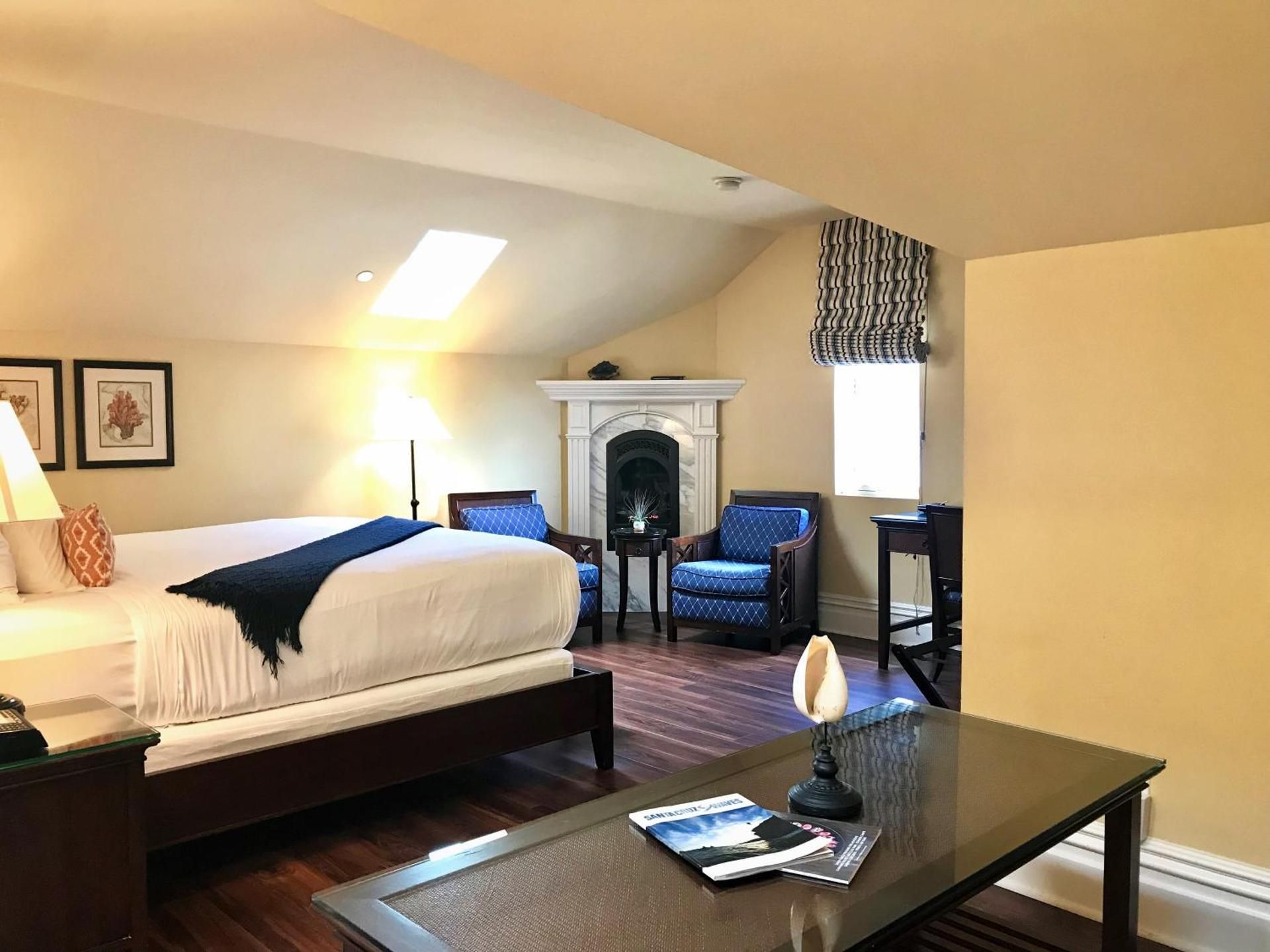 Superior King Room