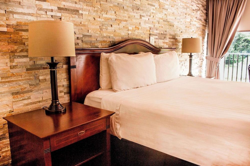 Hotel Bambito By Faranda Boutique, a member of Radisson Individuals Superior Suite, 1 King Bed, Non Smoking 2