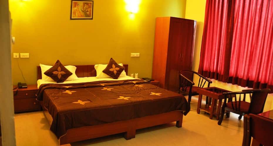 undefined Hotel Landmark 6