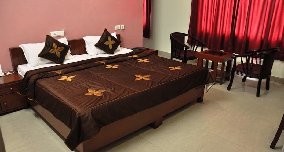 undefined Hotel Landmark 8