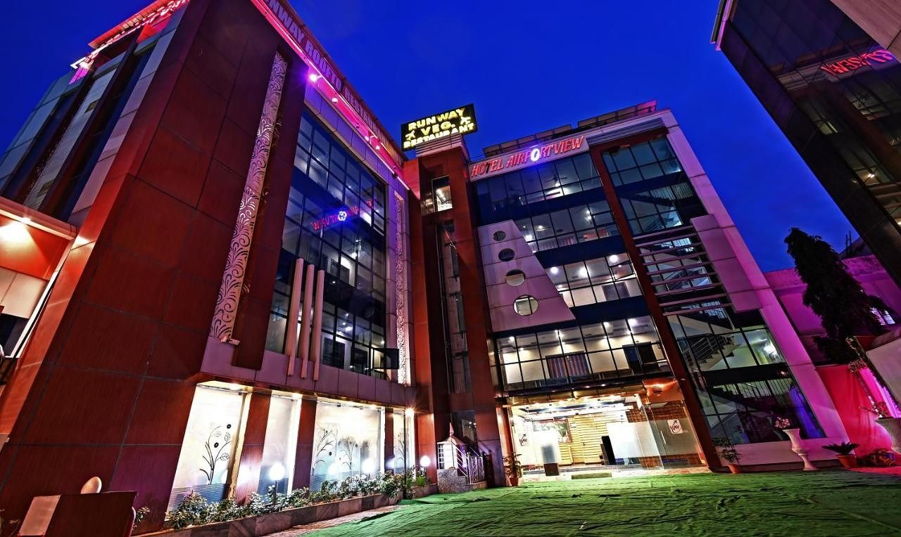 Hotel Exterior
