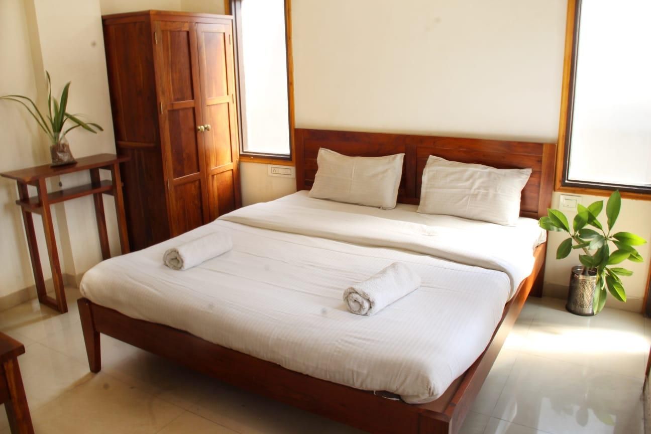 Double Room Private Bathroom