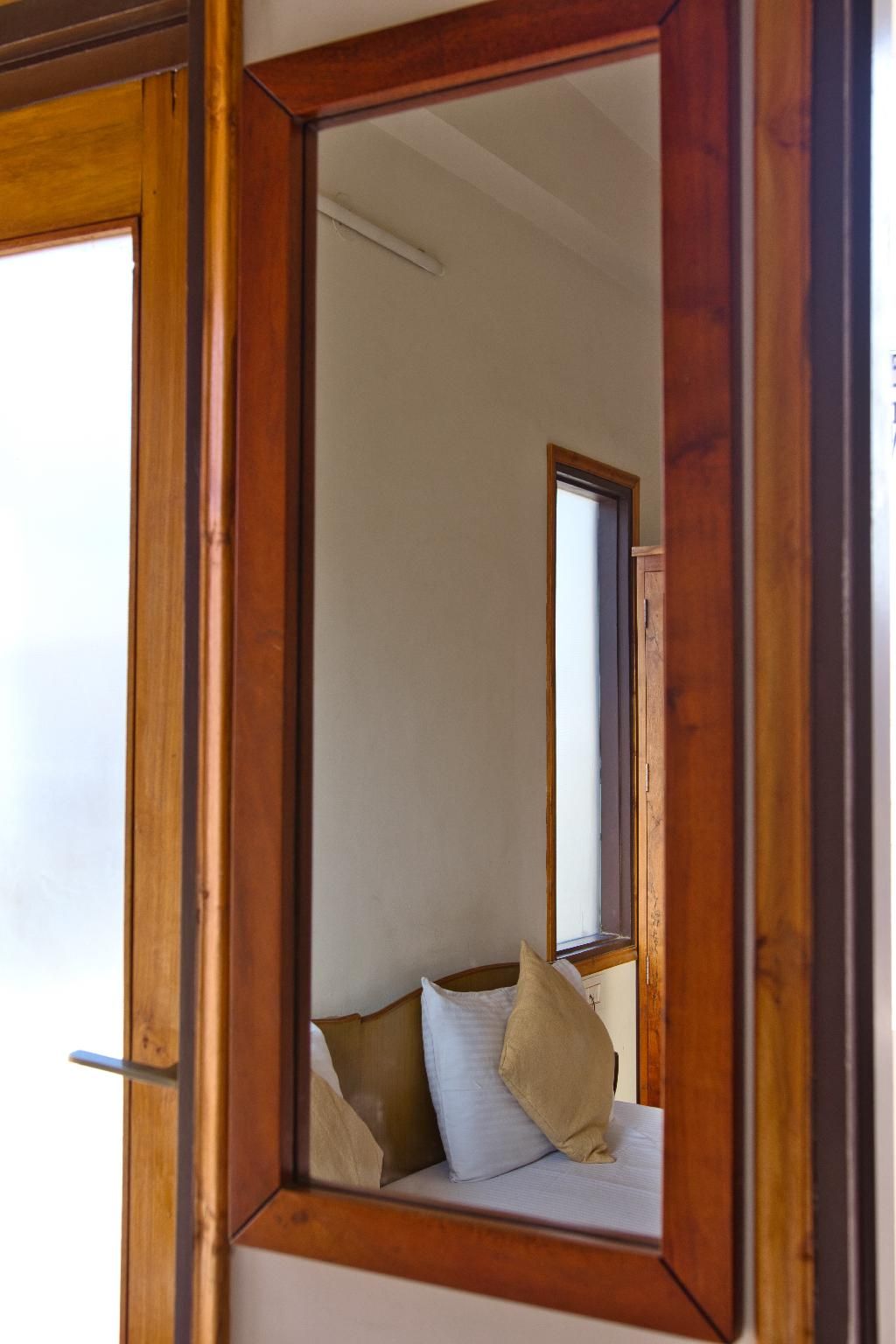 Single - Private Bathroom