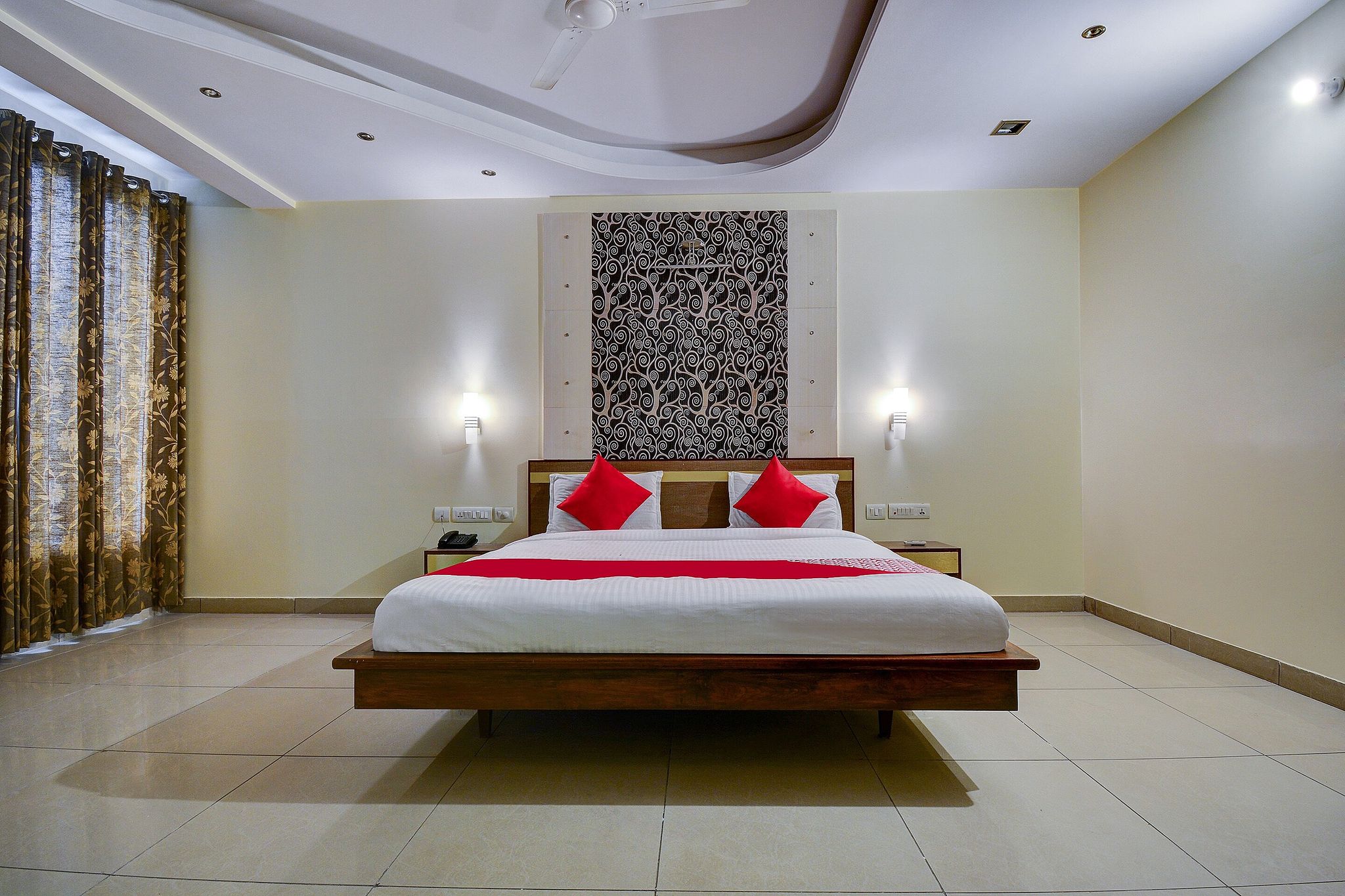 OYO Flagship Hotel Taurus Classic