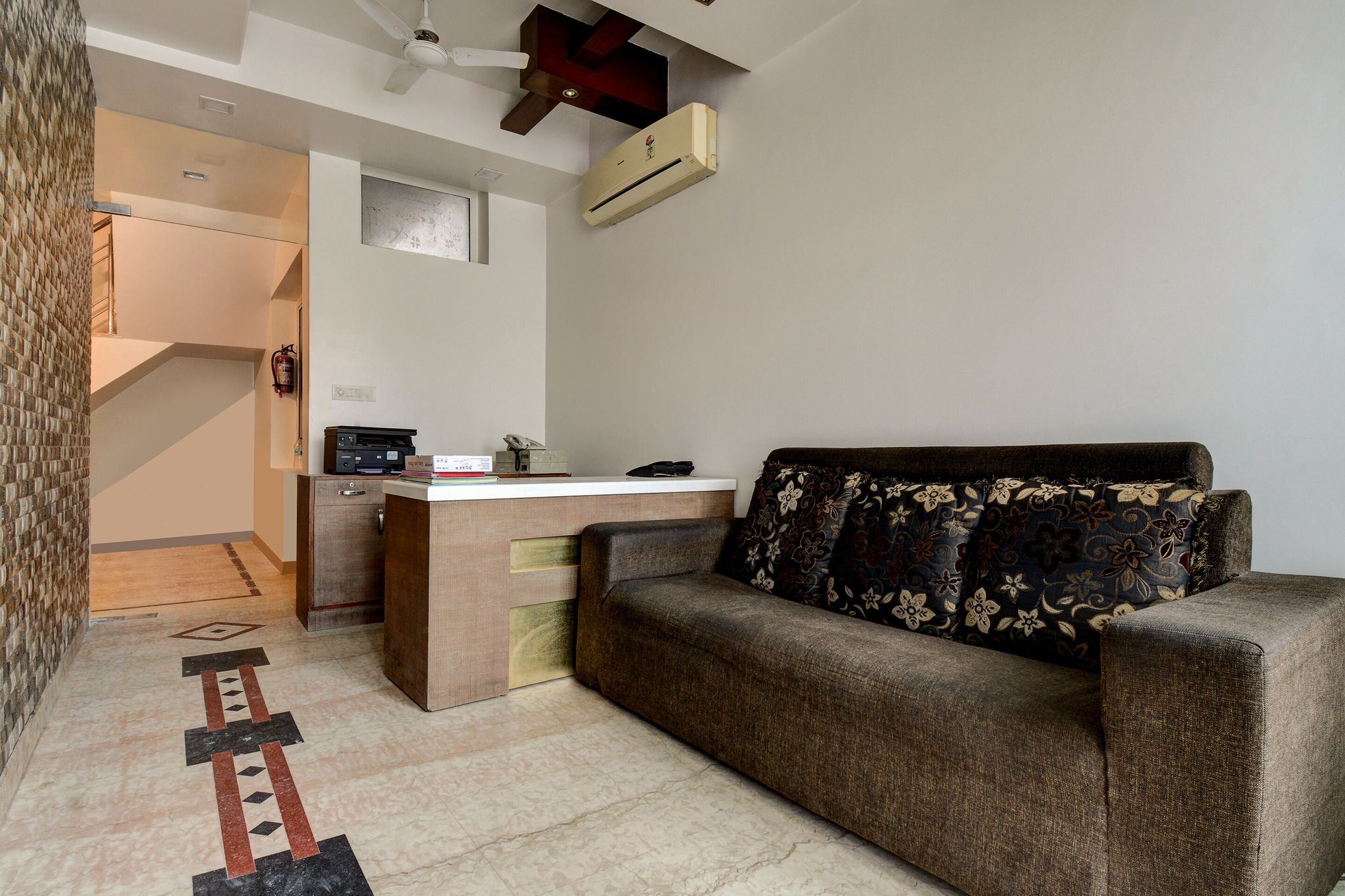 undefined OYO Flagship Hotel Taurus 3