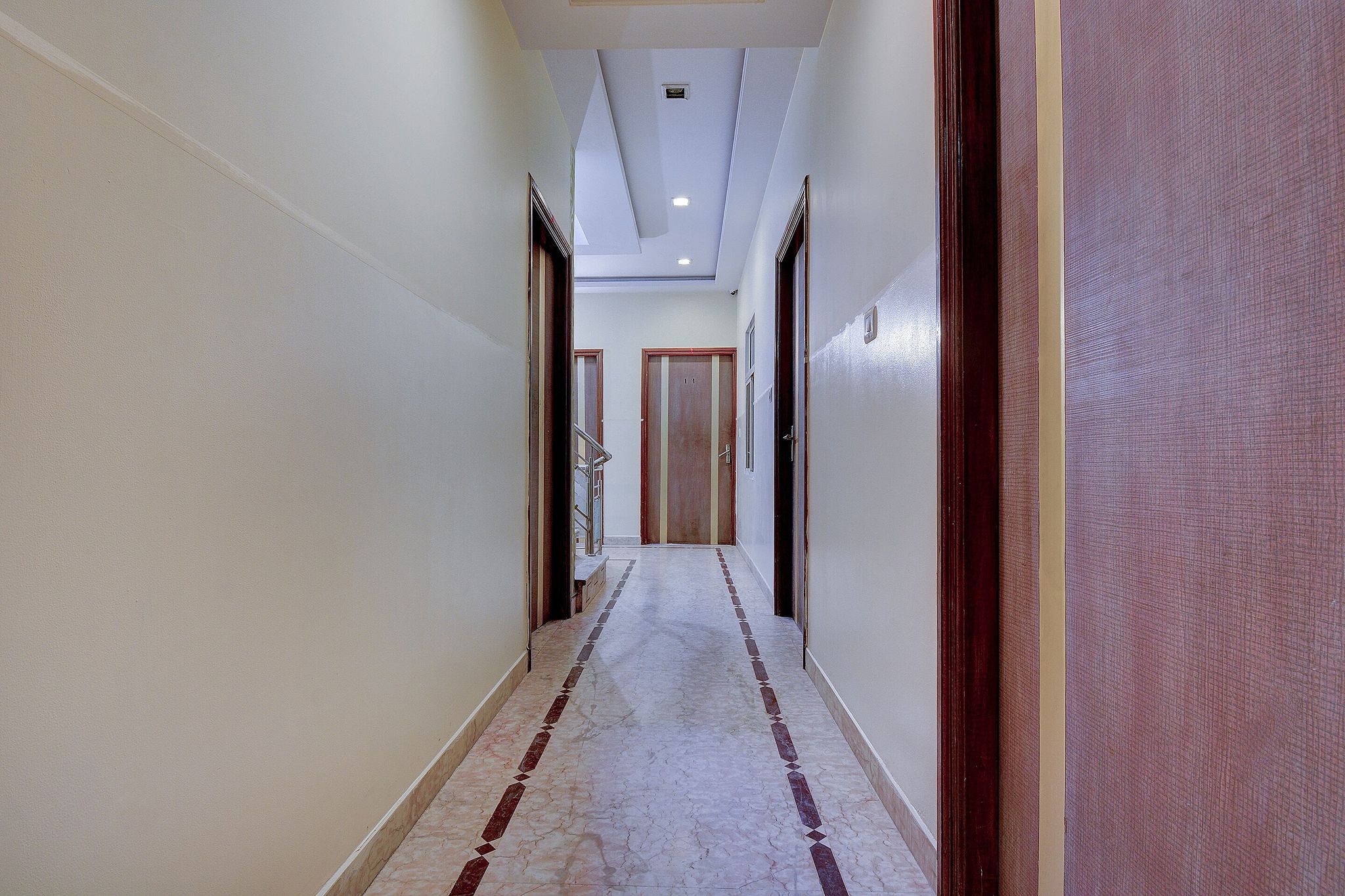 undefined OYO Flagship Hotel Taurus 5