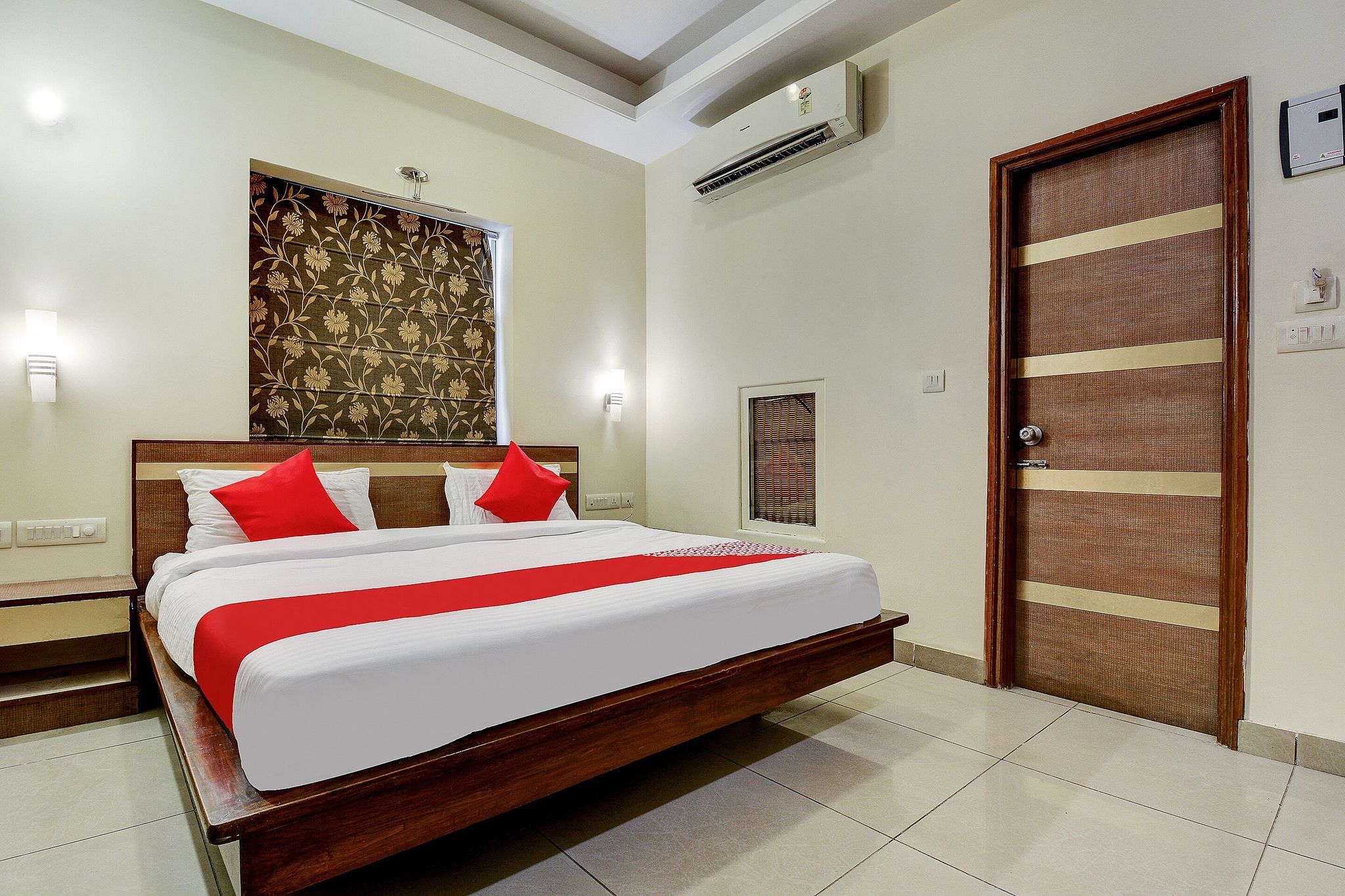 OYO Flagship Hotel Taurus Classic 3