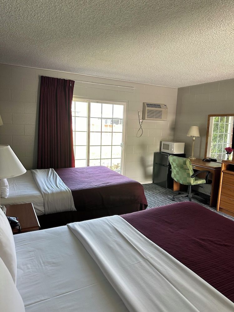 Standard Room, 2 Queen Beds
