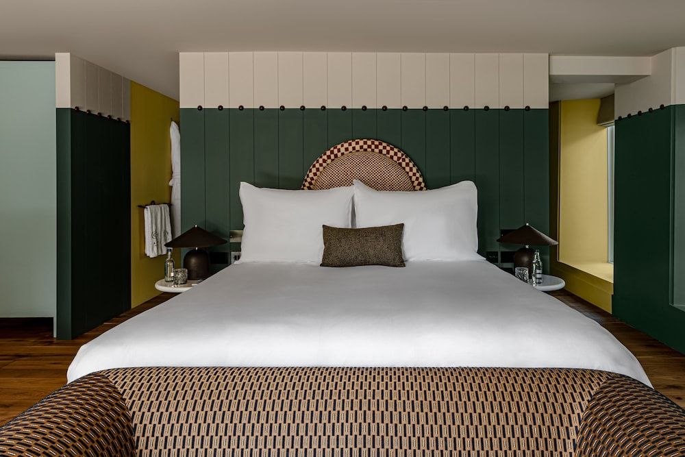 Cowley Manor Experimental Room, Terrace (Wildflower) 2