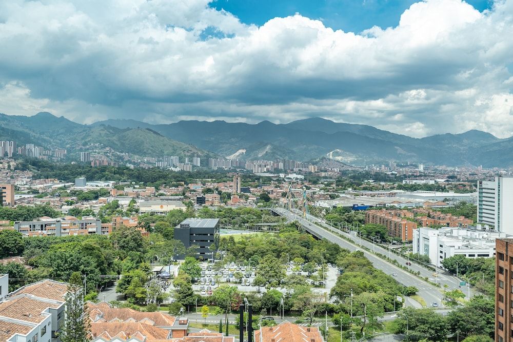 Novelty Suites Hotel Deluxe Suite, 1 Queen Bed with Sofa bed 6