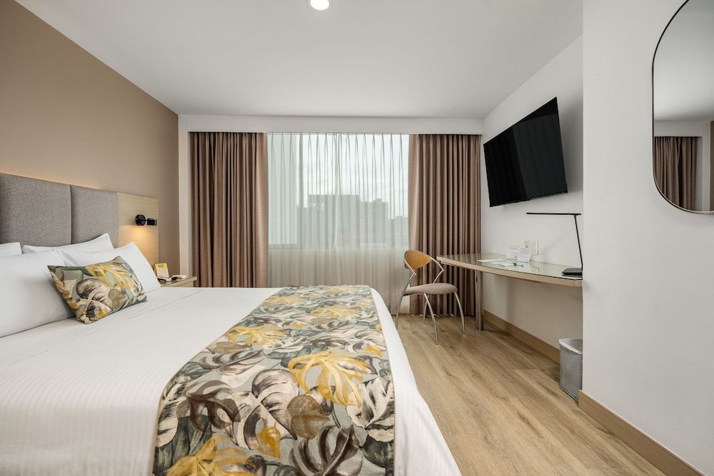 Novelty Suites Hotel Standard Double Room, 1 Double Bed 5