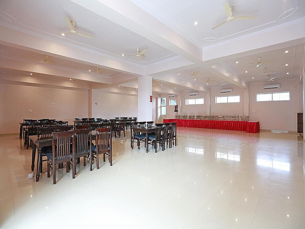 undefined Hotel Shiv Palace 4