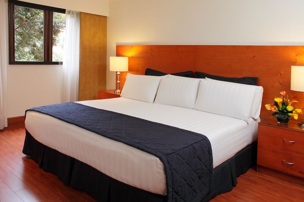 undefined Estelar Apartamentos Bogotá - La Fontana 2