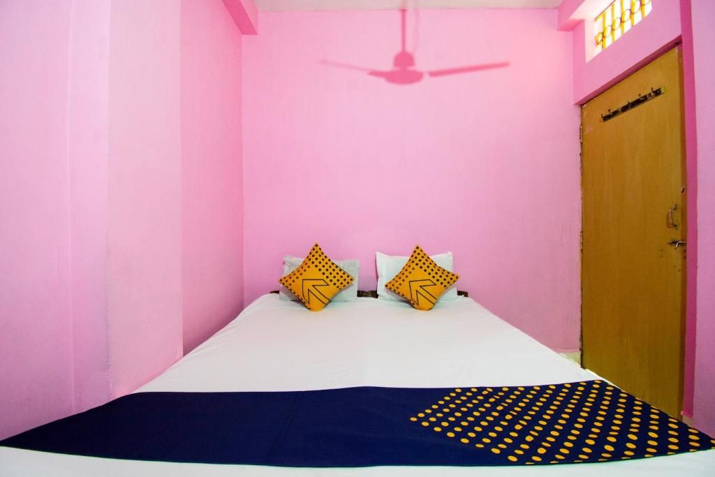 Hotel O Suvidha Classic  12