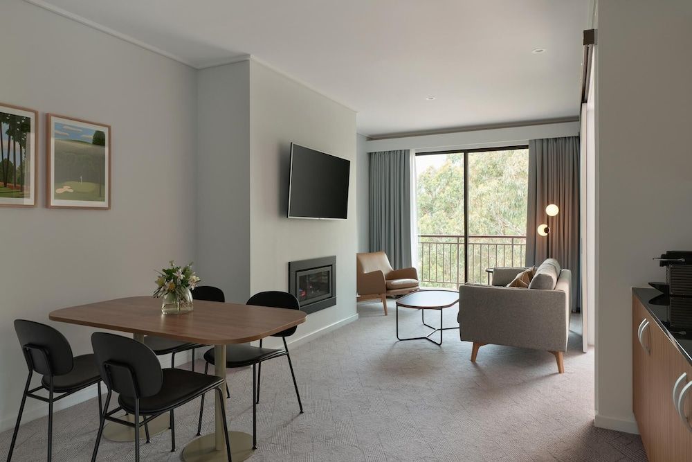 RACV Goldfields Resort Deluxe Family Suite 3