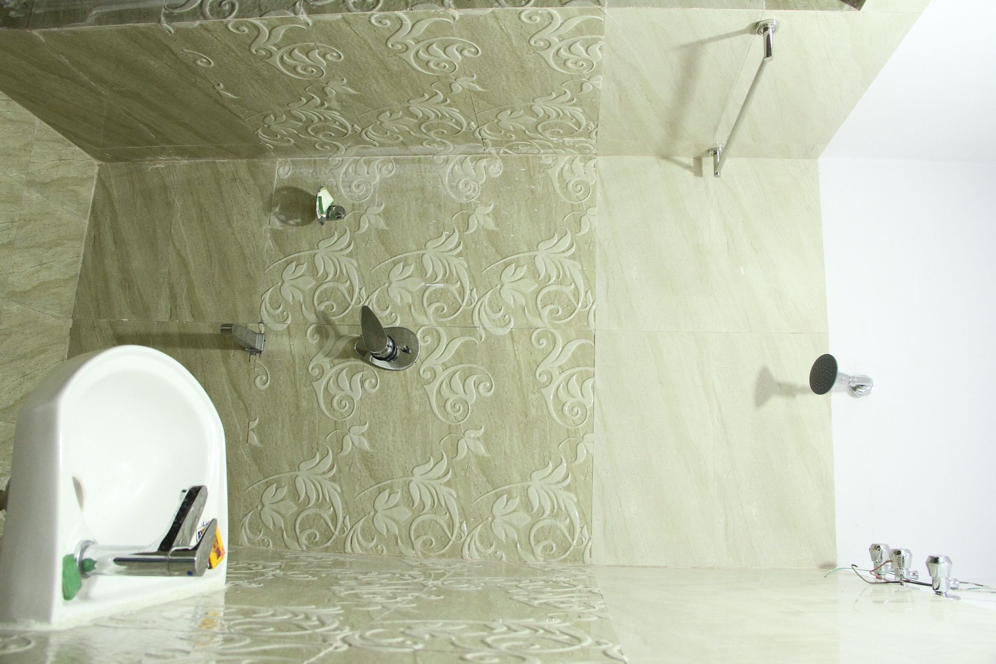 Hotel Gorbandh Palace Deluxe Room 3