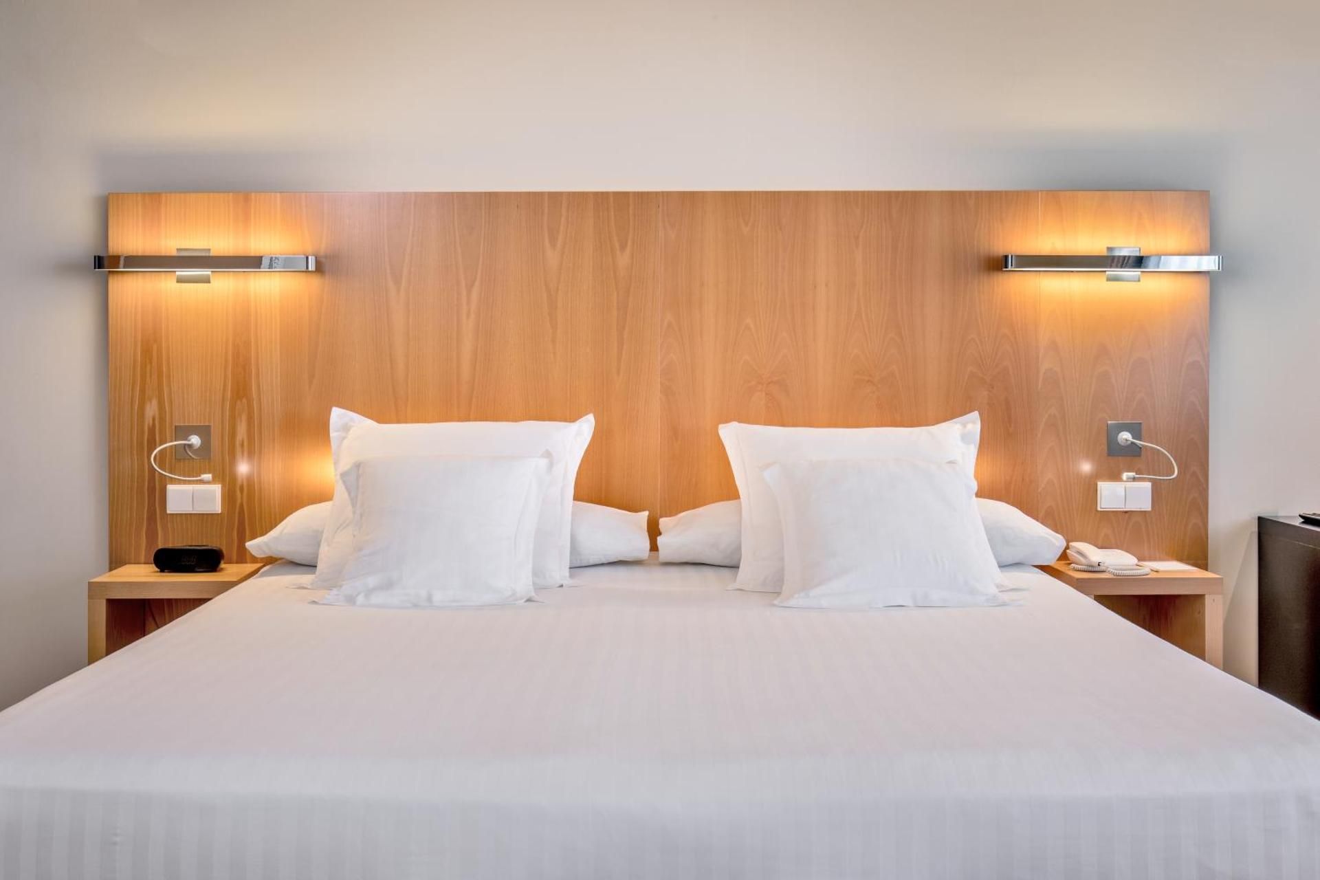 Occidental Hotel Cadiz Junior Suite 2