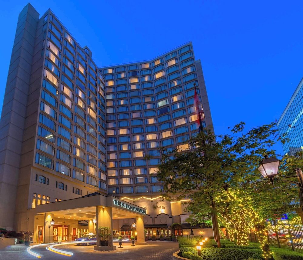 undefined La Grande Residence Vancouver at The Sutton Place Hotel 4