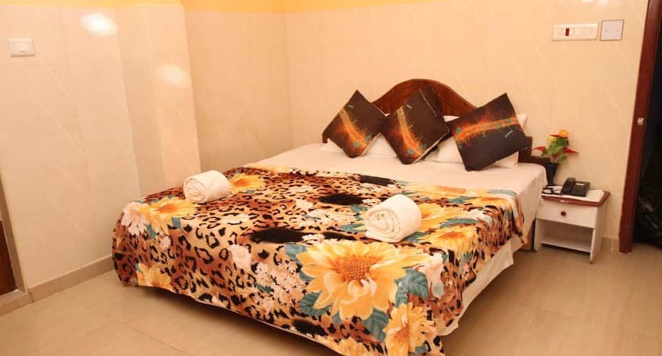 Deluxe Triple Bed Room Non AC