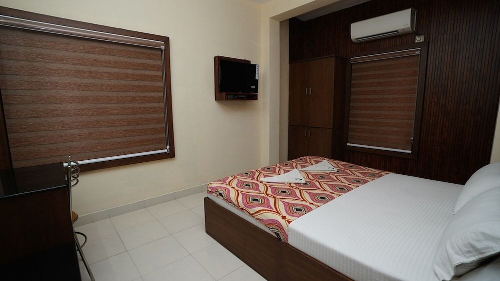 Olive Green Hotel Double Room 2