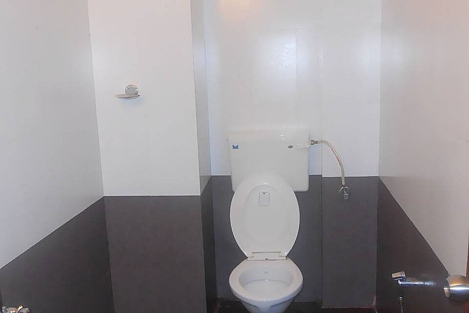 Hotel Airlines AC ROOM 6