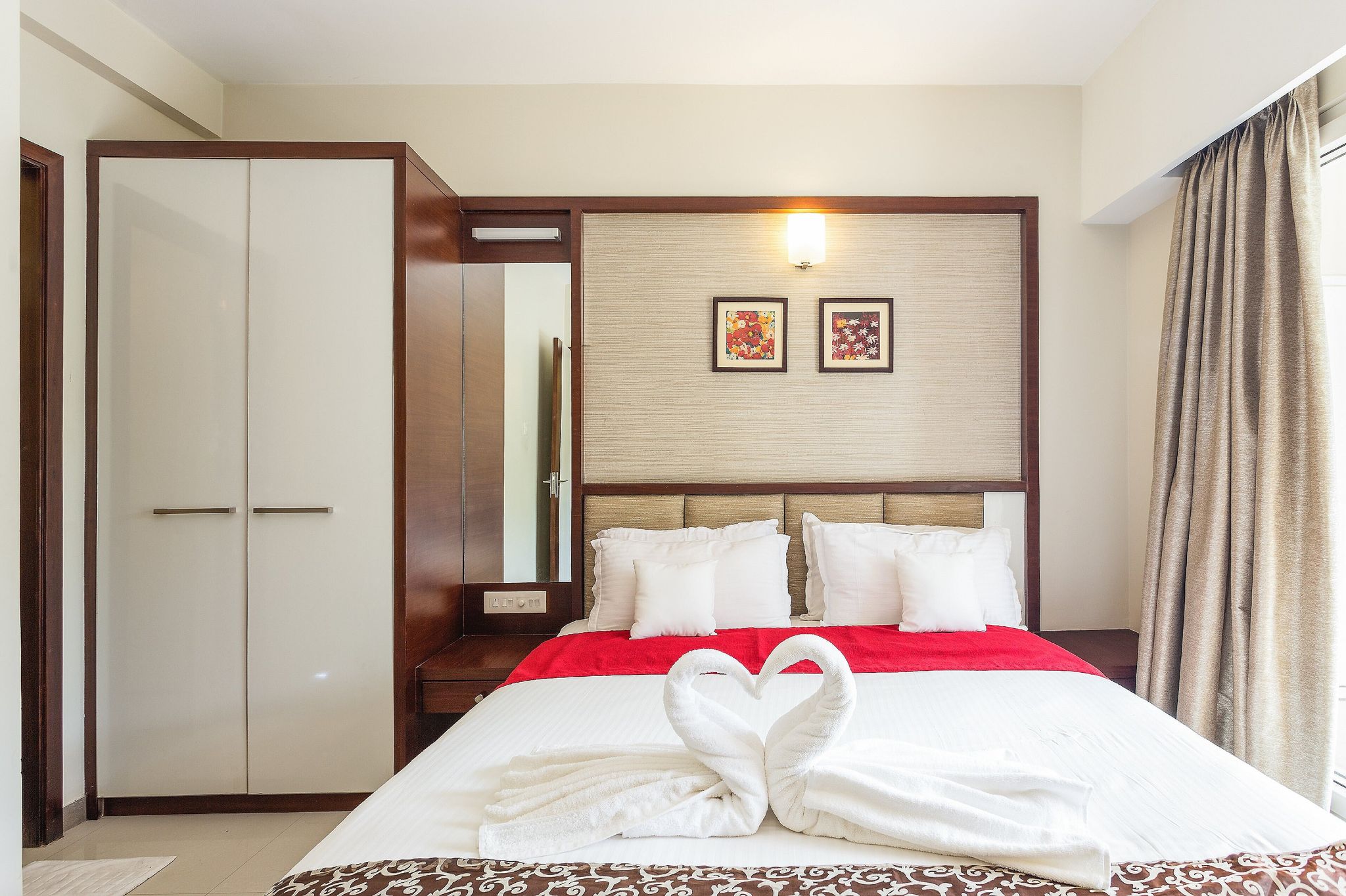 undefined D Homz Suites 5