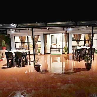 undefined Waters Edge Apartment 9