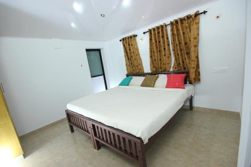 undefined Waters Edge Apartment 5