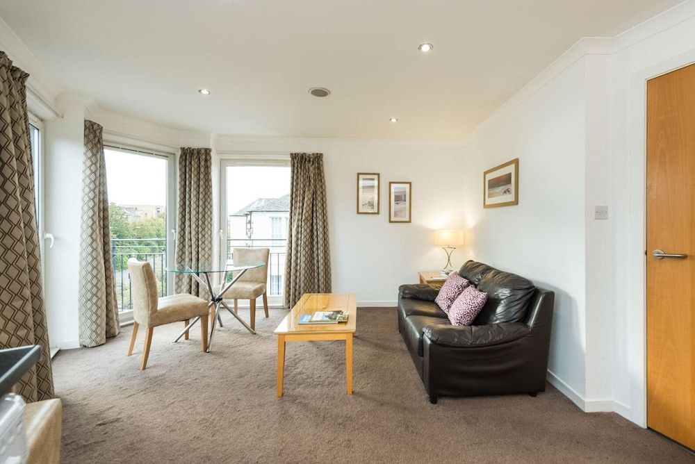 undefined Fountain Court Apartments - Harris 6