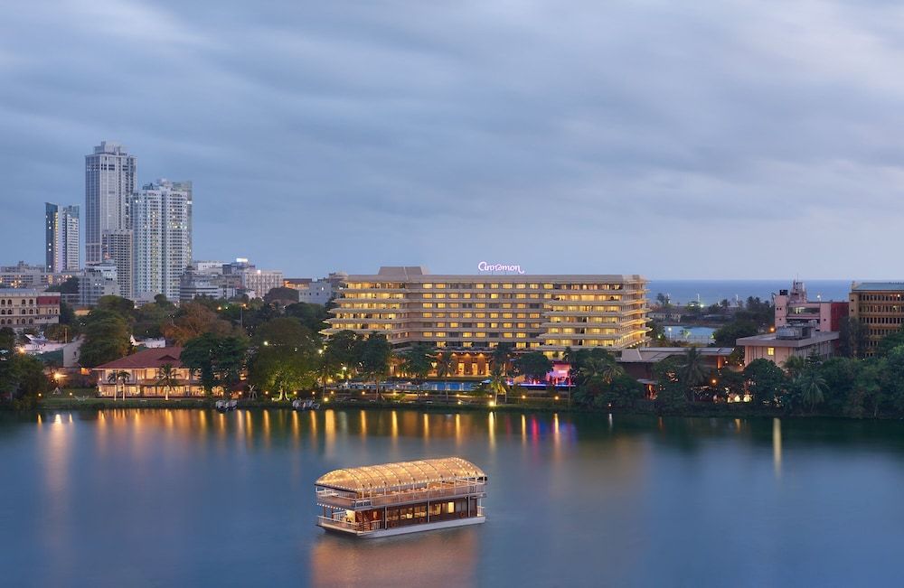 undefined Cinnamon Lakeside Colombo 3