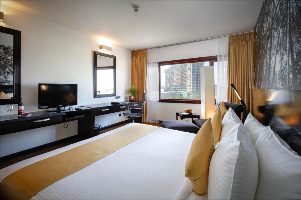 undefined Cinnamon Lakeside Colombo 8