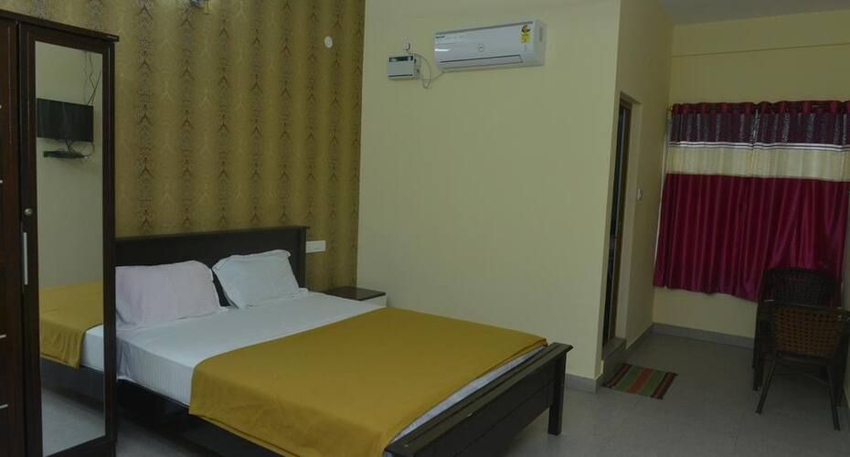 Bhagavathy Residency Standard Room 2