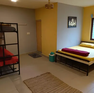 4 Bed Mix Dormitory