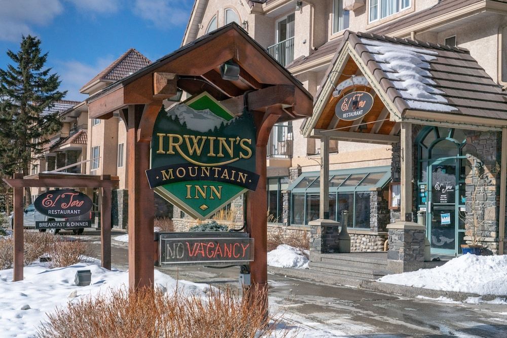 undefined Irwin's Mountain Inn 8