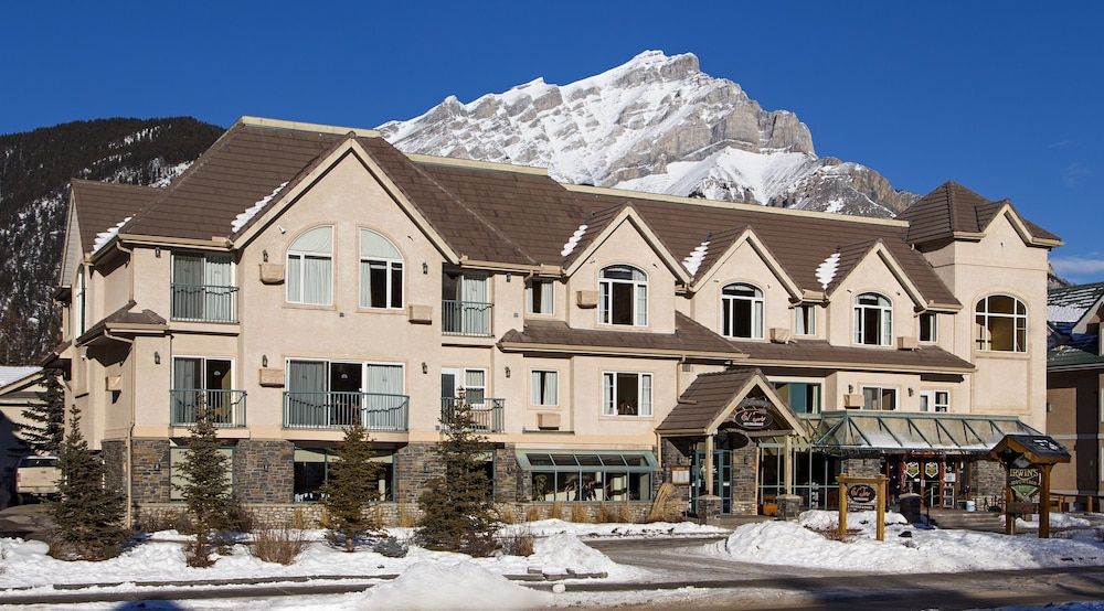 undefined Irwin's Mountain Inn