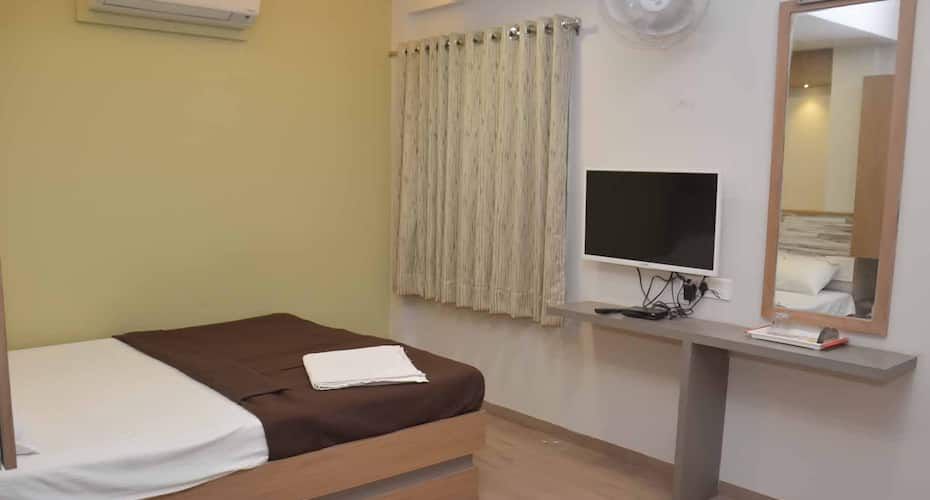 undefined Hotel Central Deluxe 10