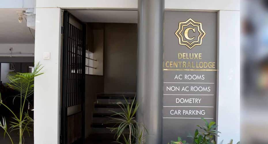 undefined Hotel Central Deluxe 2