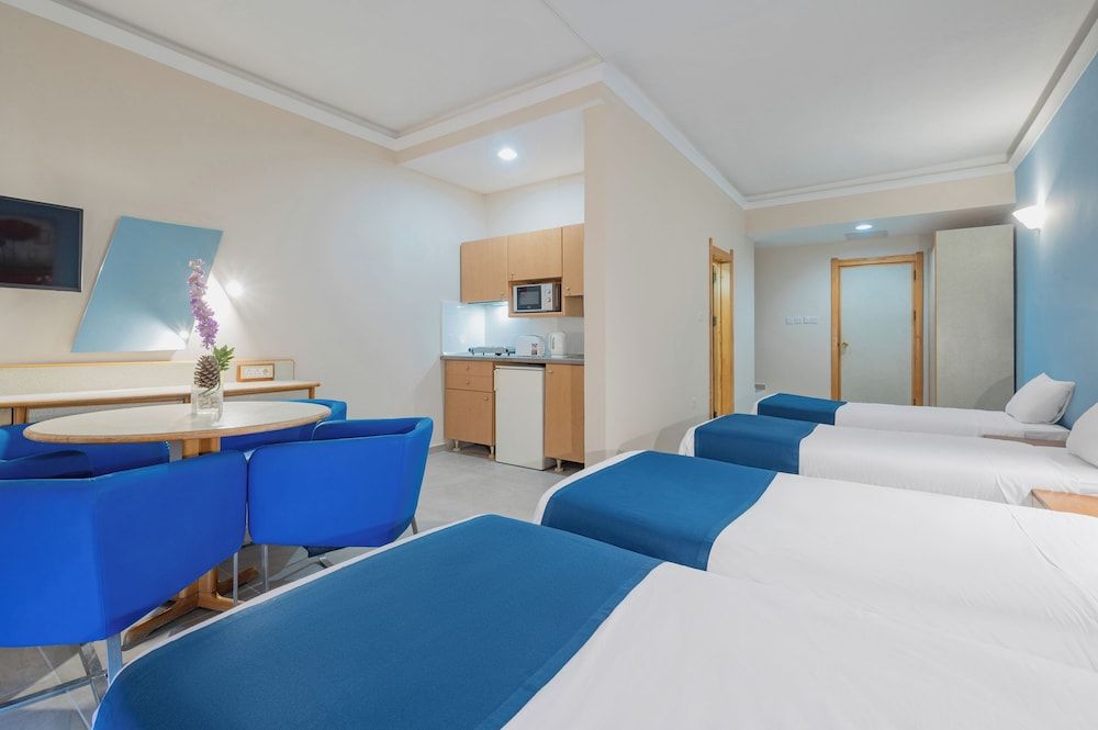 Xemxija Bay Hotel Standard Quadruple Room, Balcony (Inland) 3