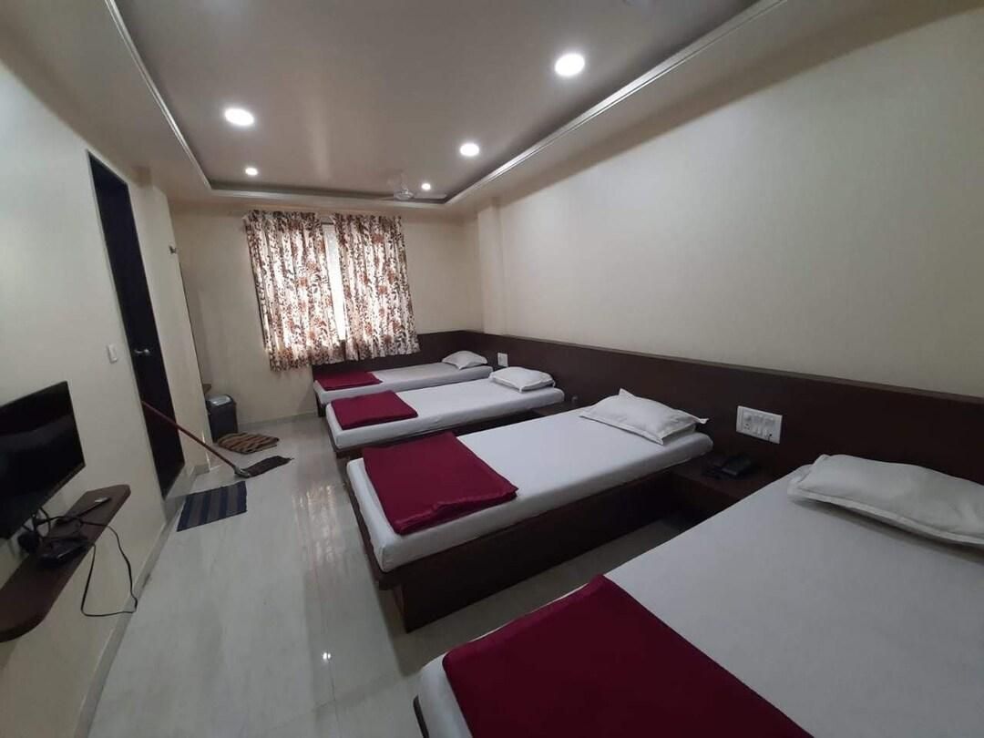 Hotel Yuvraj
