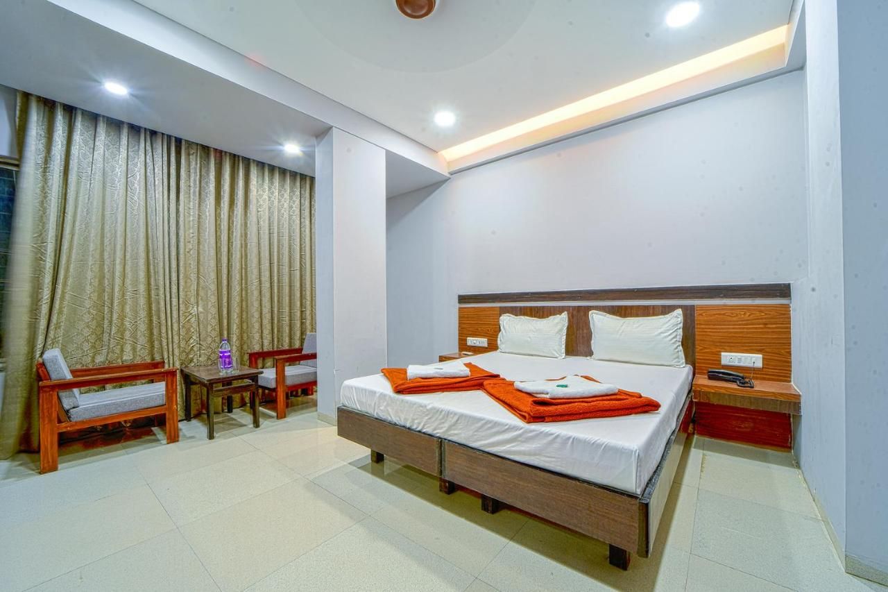 Shri Dwarka, Kolhapur Deluxe Non AC Room 3