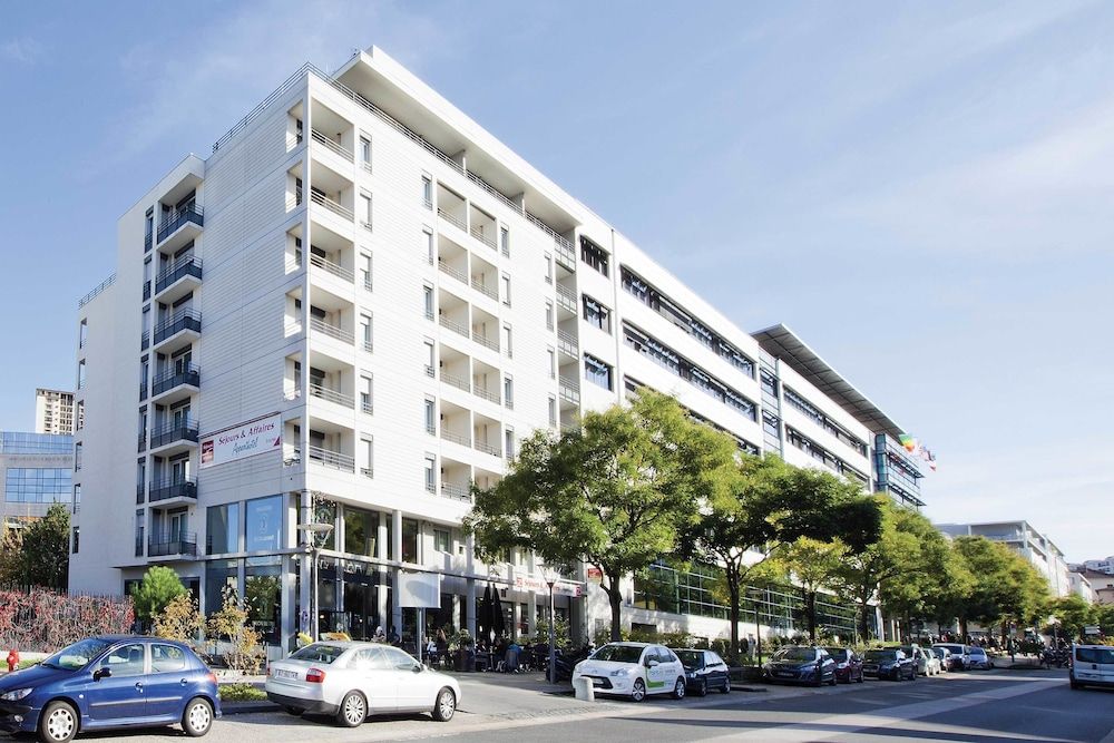 undefined Séjours & Affaires Lyon Park Lane 5