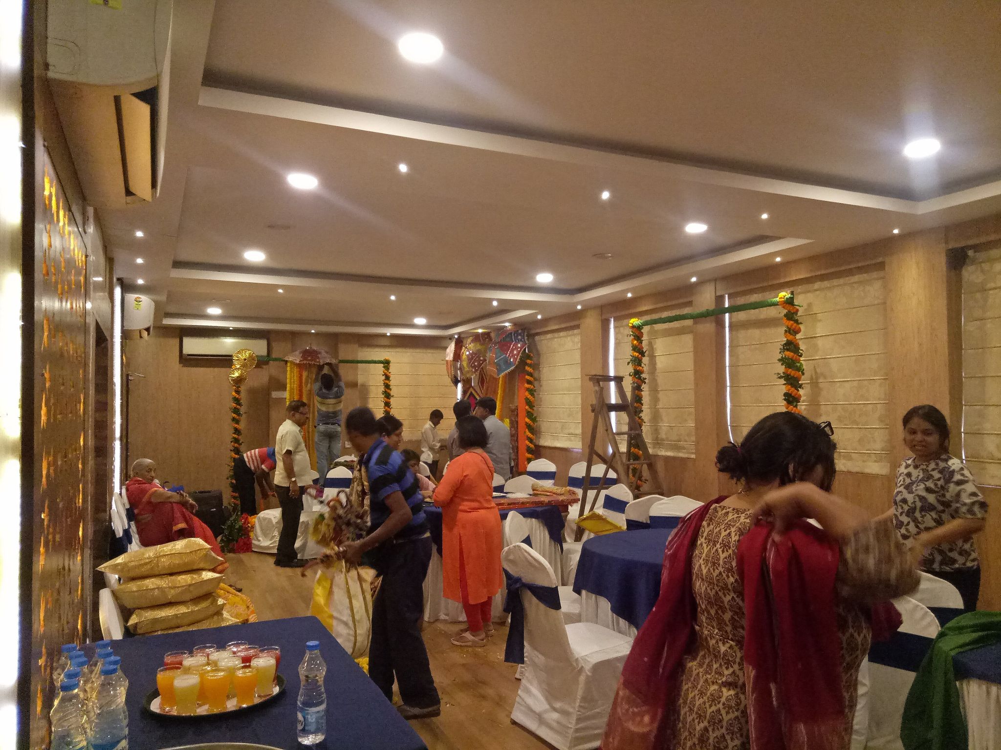 undefined Hotel Comfotel 6