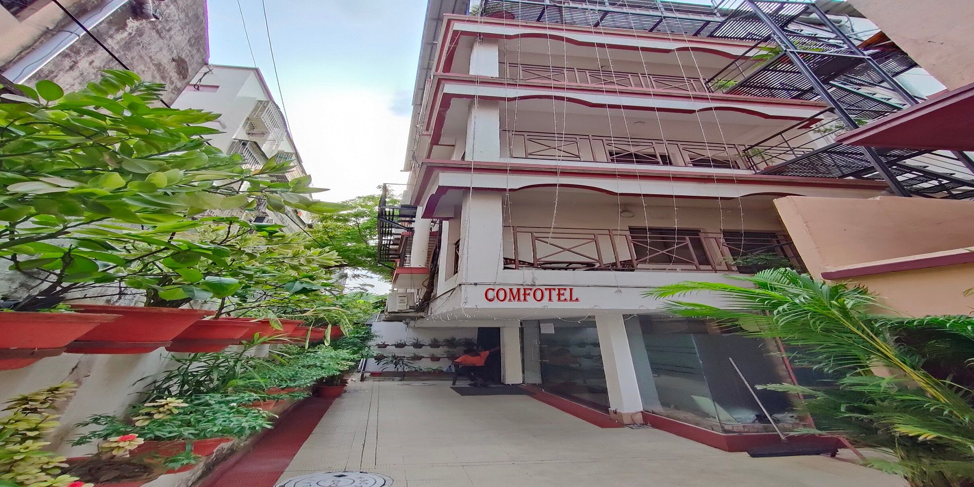 undefined Hotel Comfotel