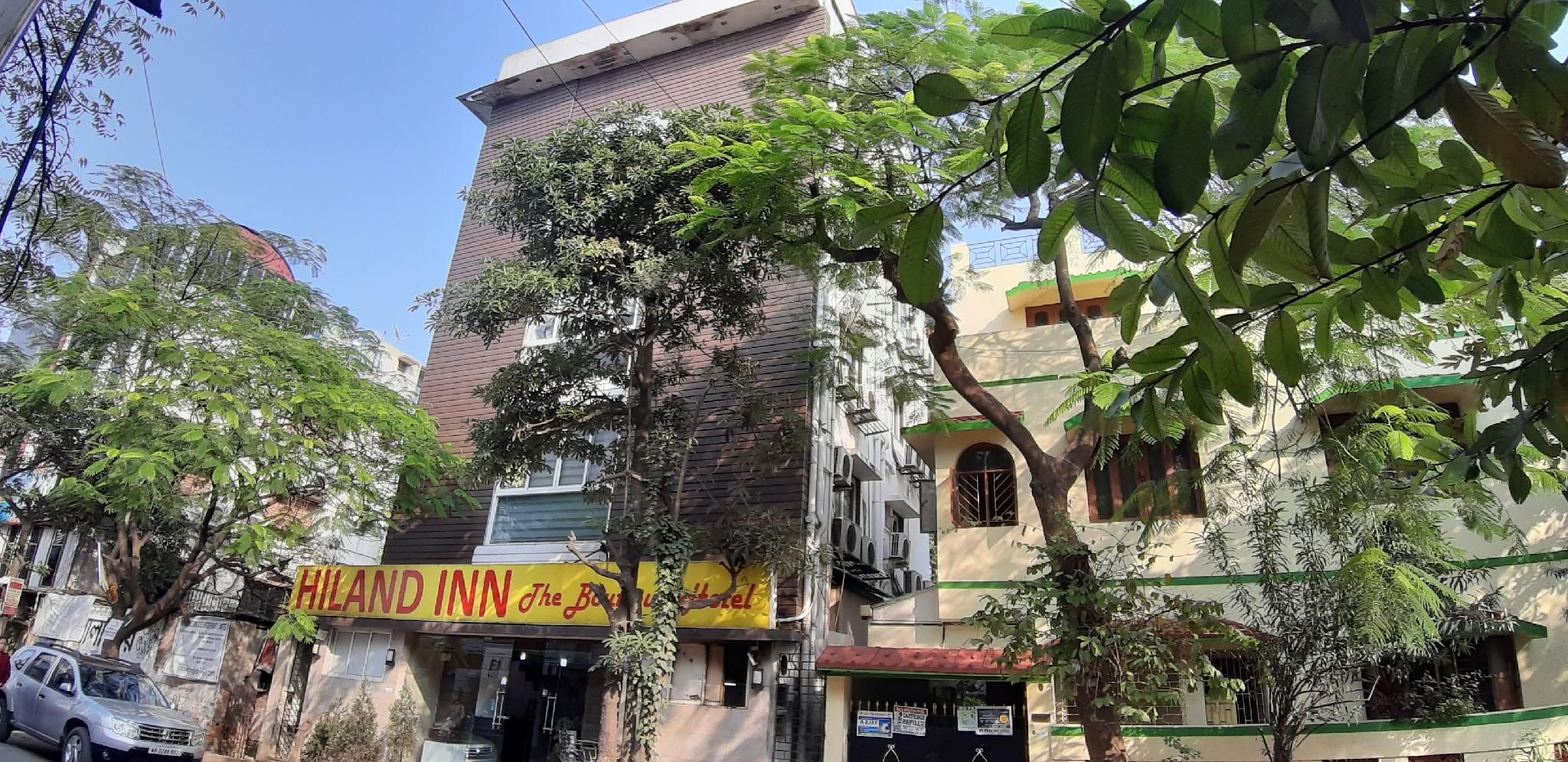 undefined Hiland Inn 8