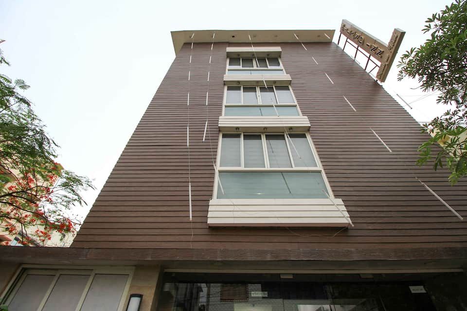 undefined Hiland Inn