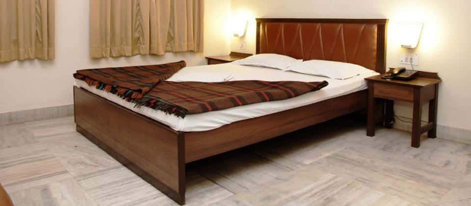 Deluxe_Room_Ac