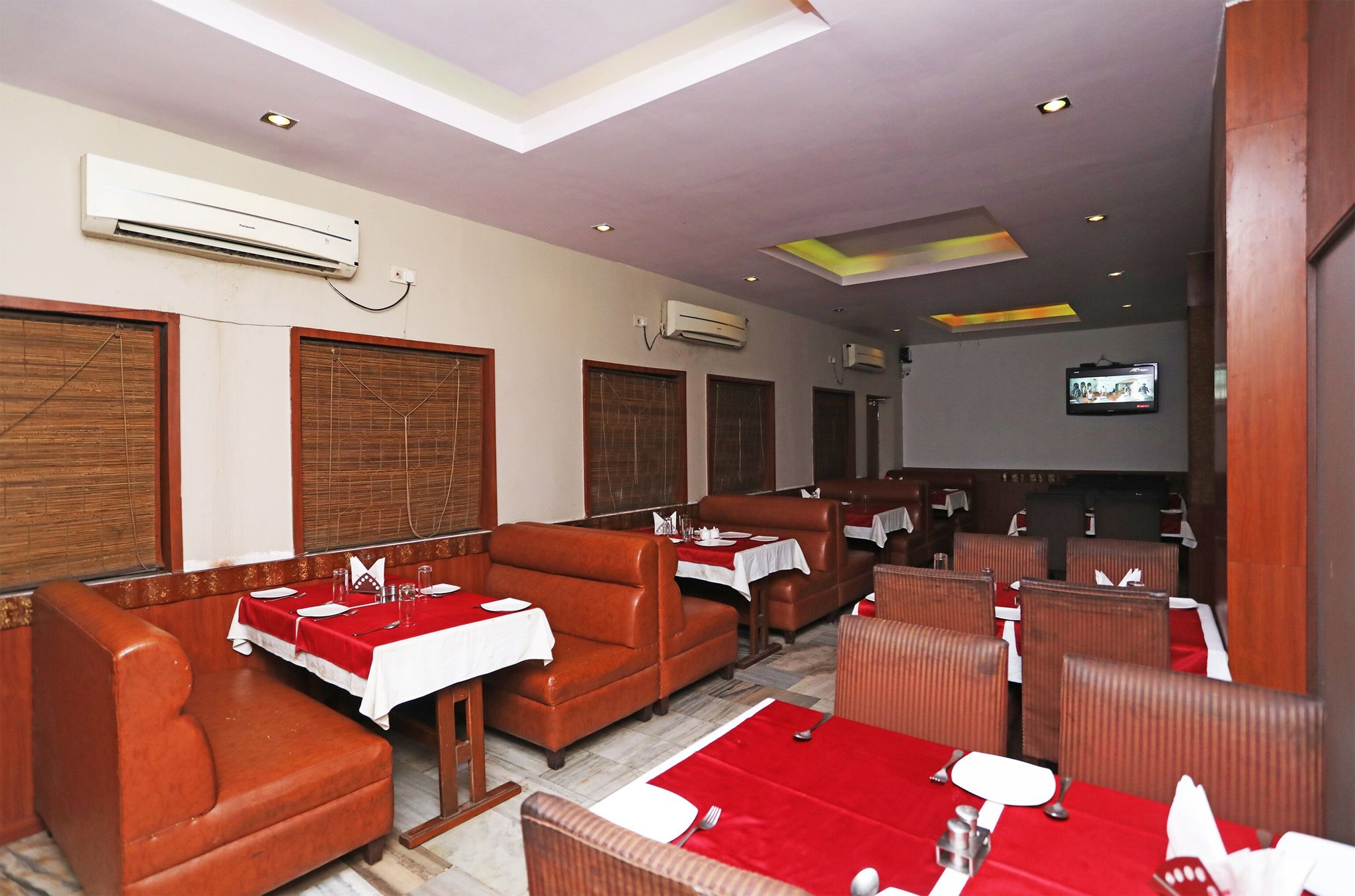 Food & Dining